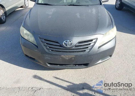 2007 Toyota Camry Le z USA, uszkodzony, nr VIN 4T1BE46K67U626158